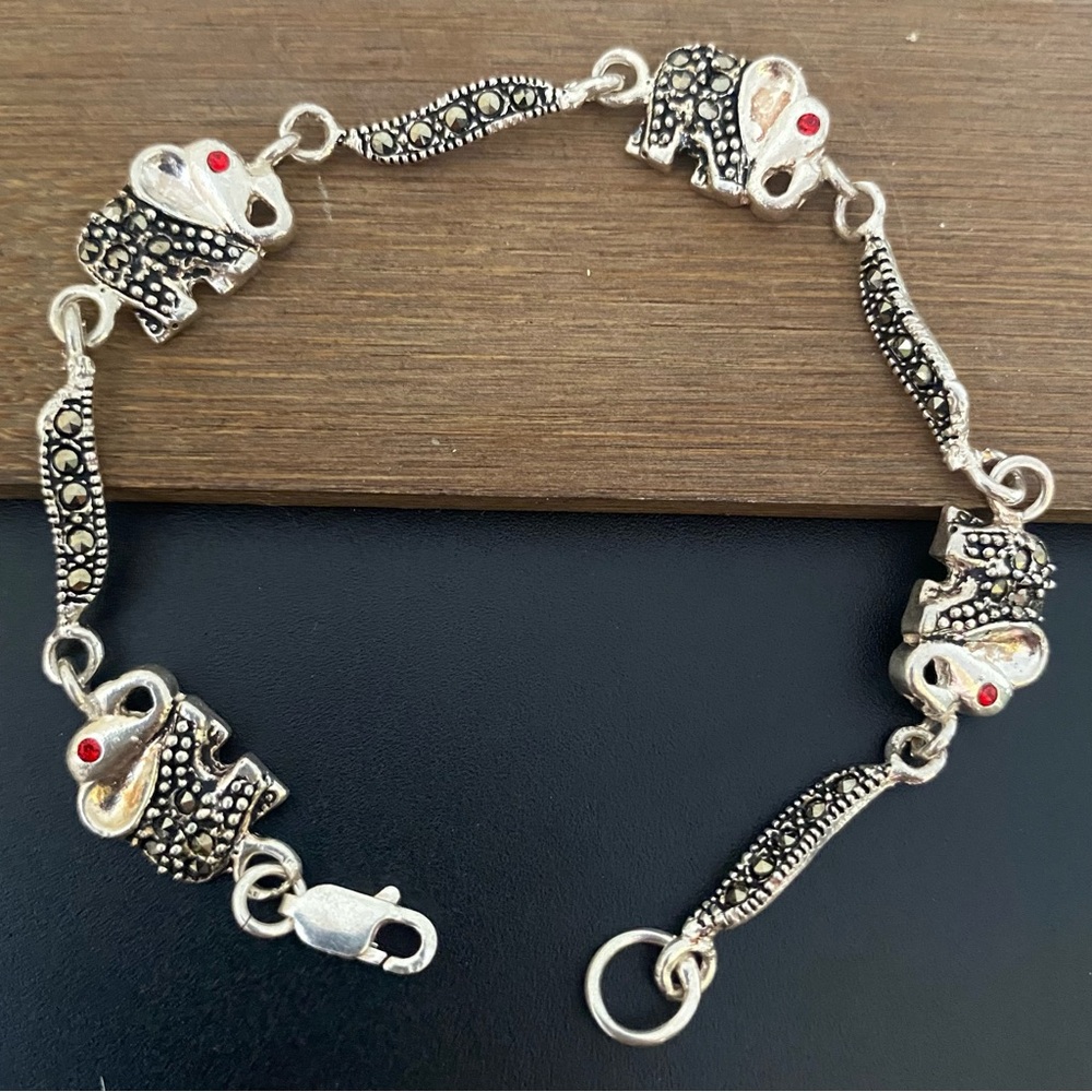 Elephant Bracelet  Marcasite Sterling Silver 925 Stamped Luck  Pulsera Suerte